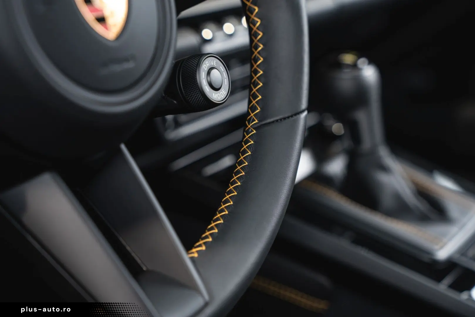 PORSCHE 992 GT3 Touring  FULL OPTION  PTS  CERAMIC