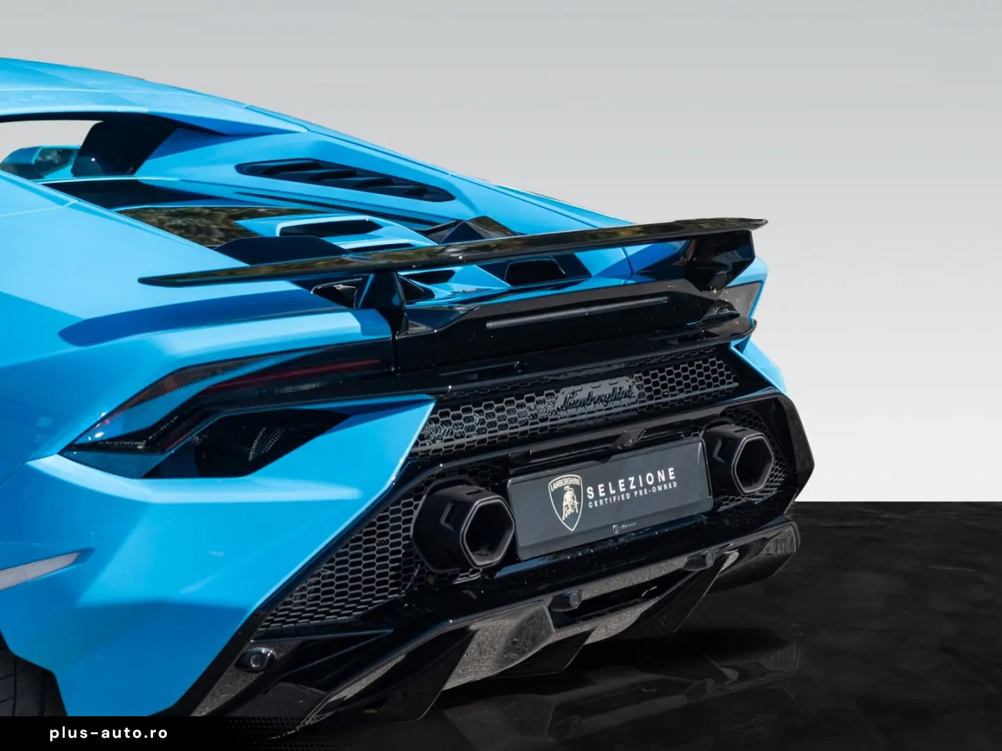 LAMBORGHINI Huracán Tecnica   Blu Cepheus   Carbon Seats