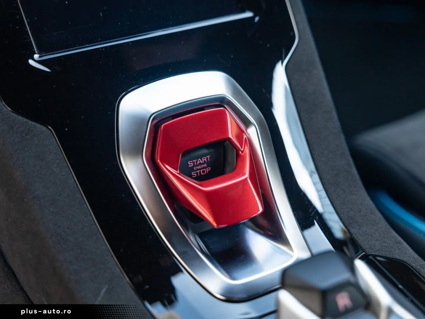 LAMBORGHINI Huracán Tecnica   Blu Cepheus   Carbon Seats
