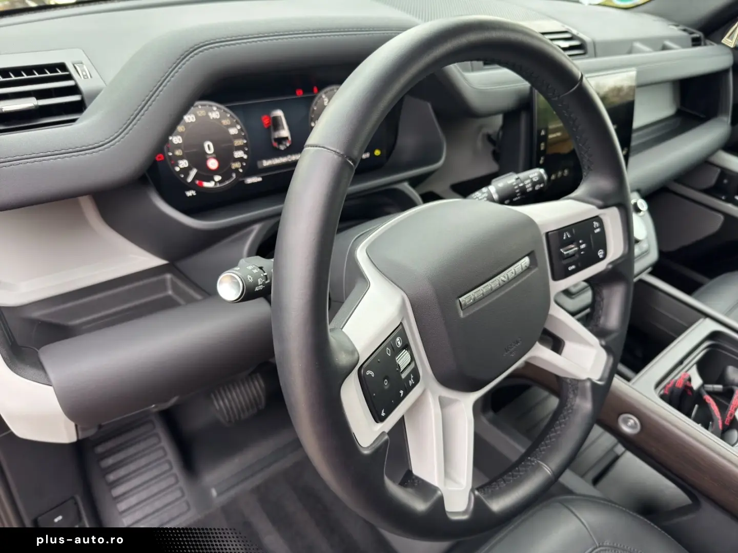 LAND ROVER Defender 130 D300 AWD SE 22Zoll
