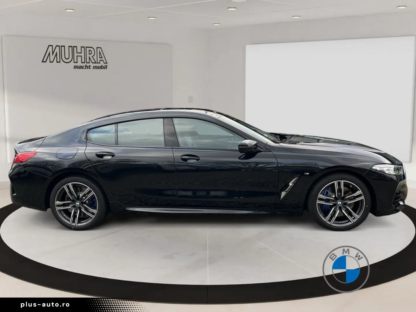 BMW 8 Series 2025 — imagine 5