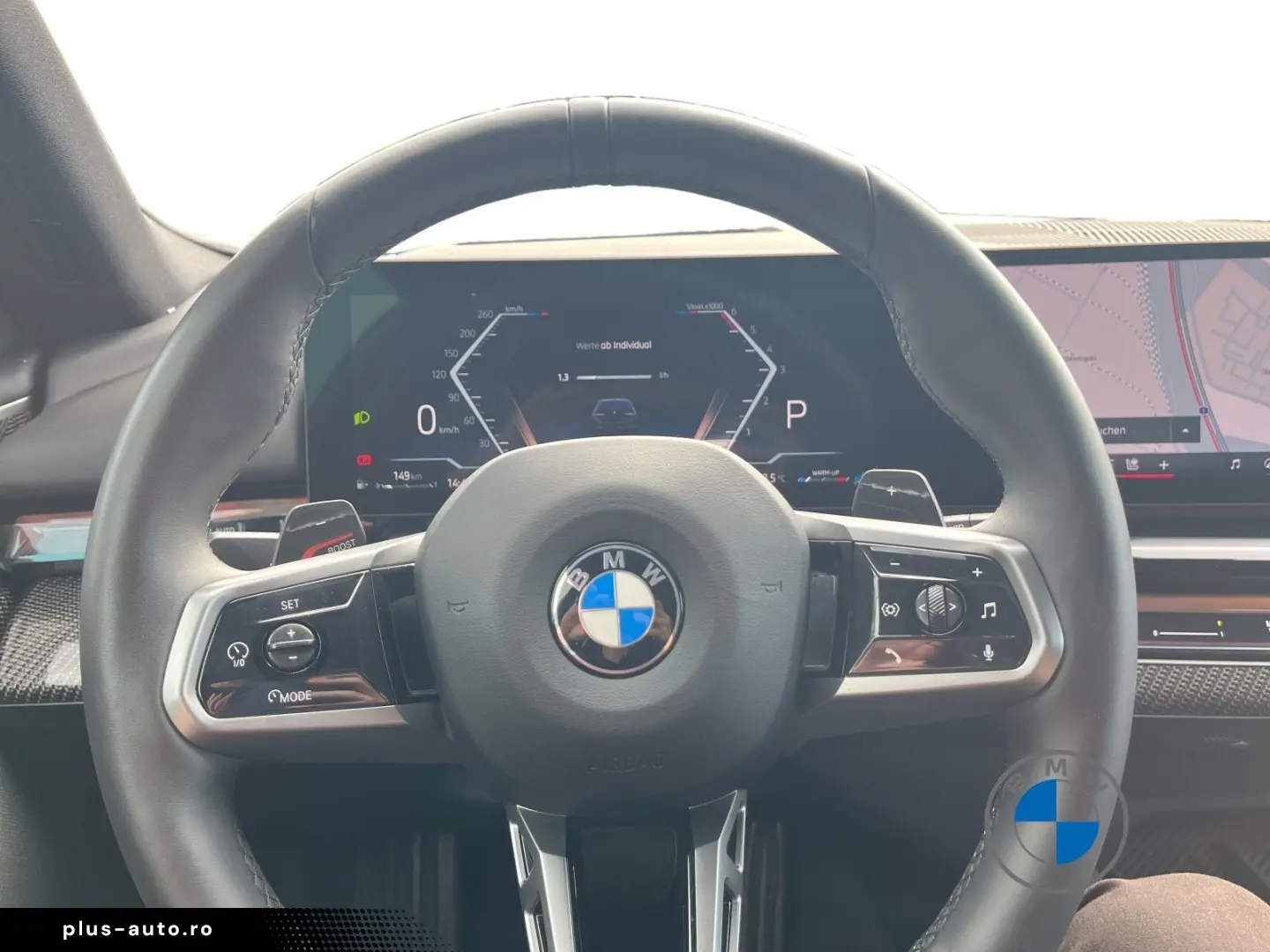 BMW 540d xDrive M Sport Touring_20 _Pano_B&W