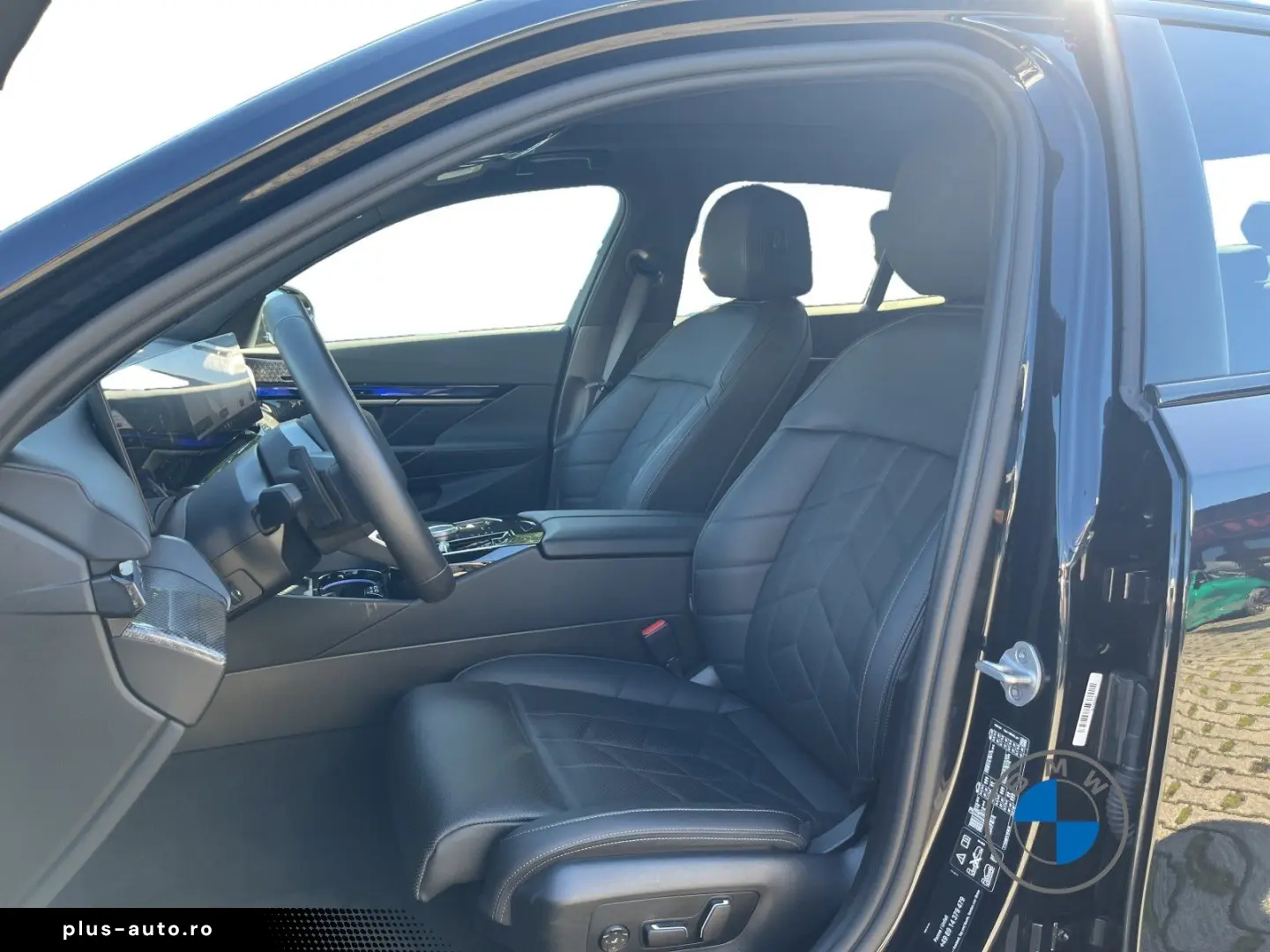 BMW 540d xDrive Limousine M Sport 21 _Pano_B&W