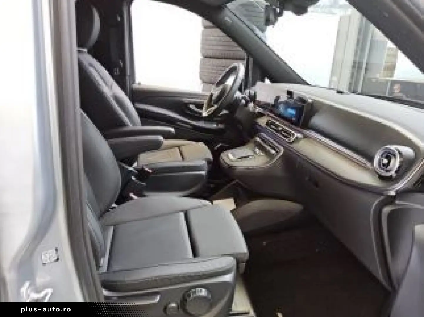 MERCEDES-BENZ V 300d 4Matic Avantgarde_AMG_AIRMATIC
