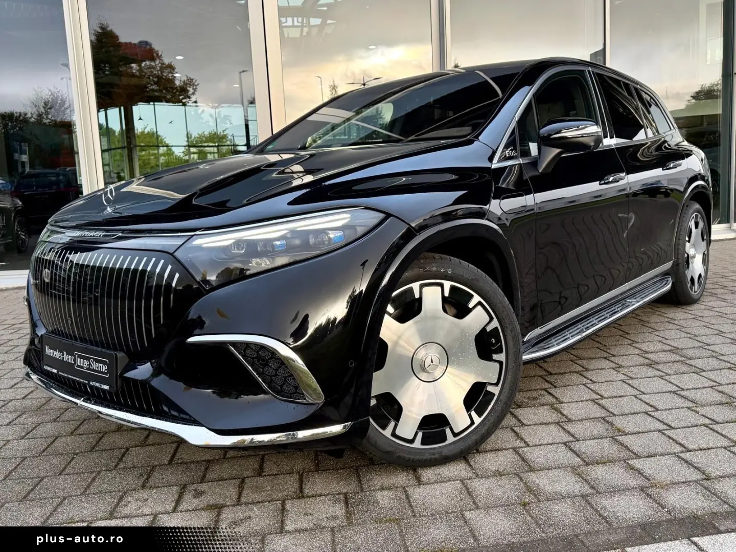 MERCEDES-BENZ EQS680 Maybach_Massage