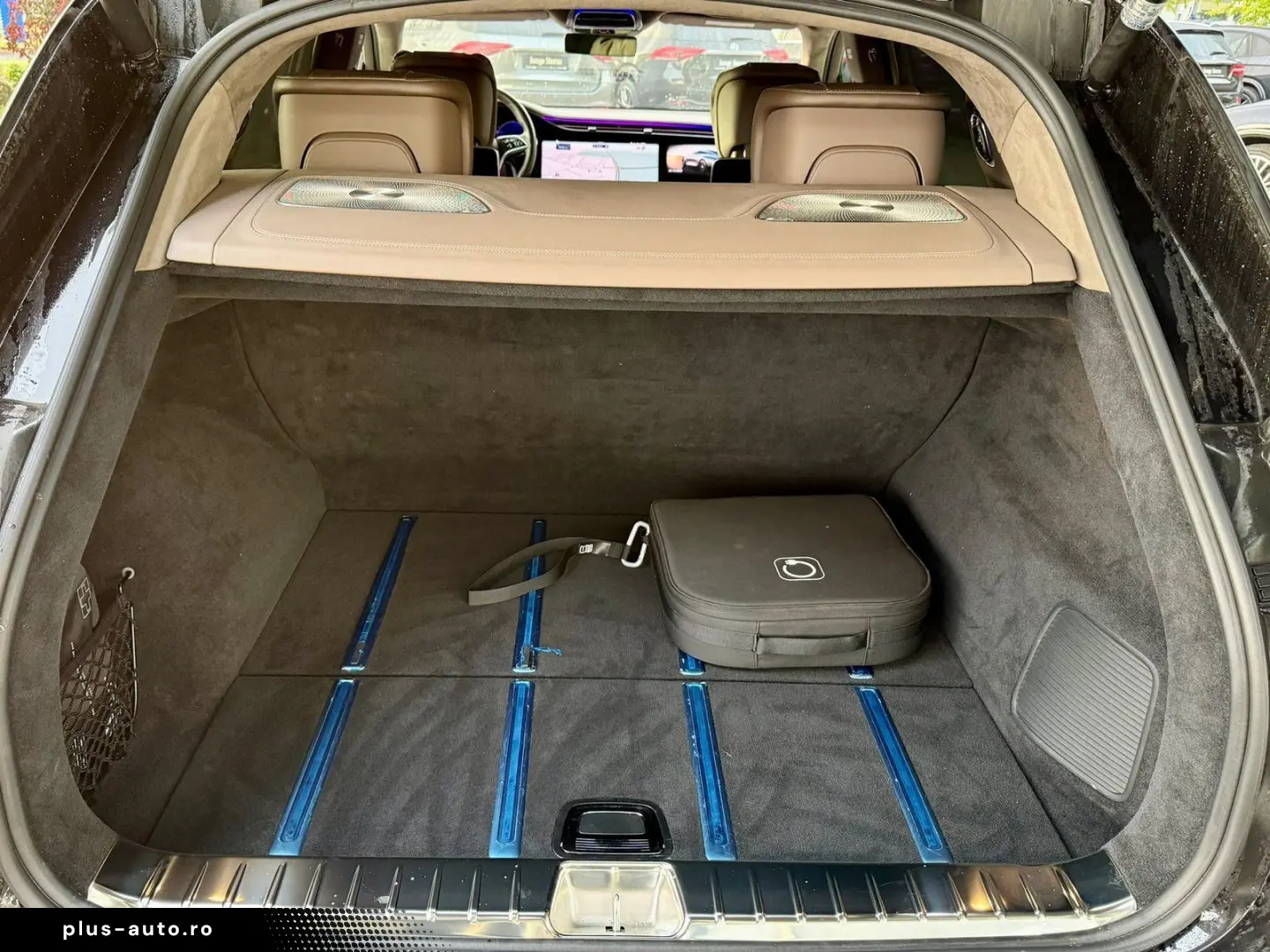 MERCEDES-BENZ EQS680 Maybach_Massage