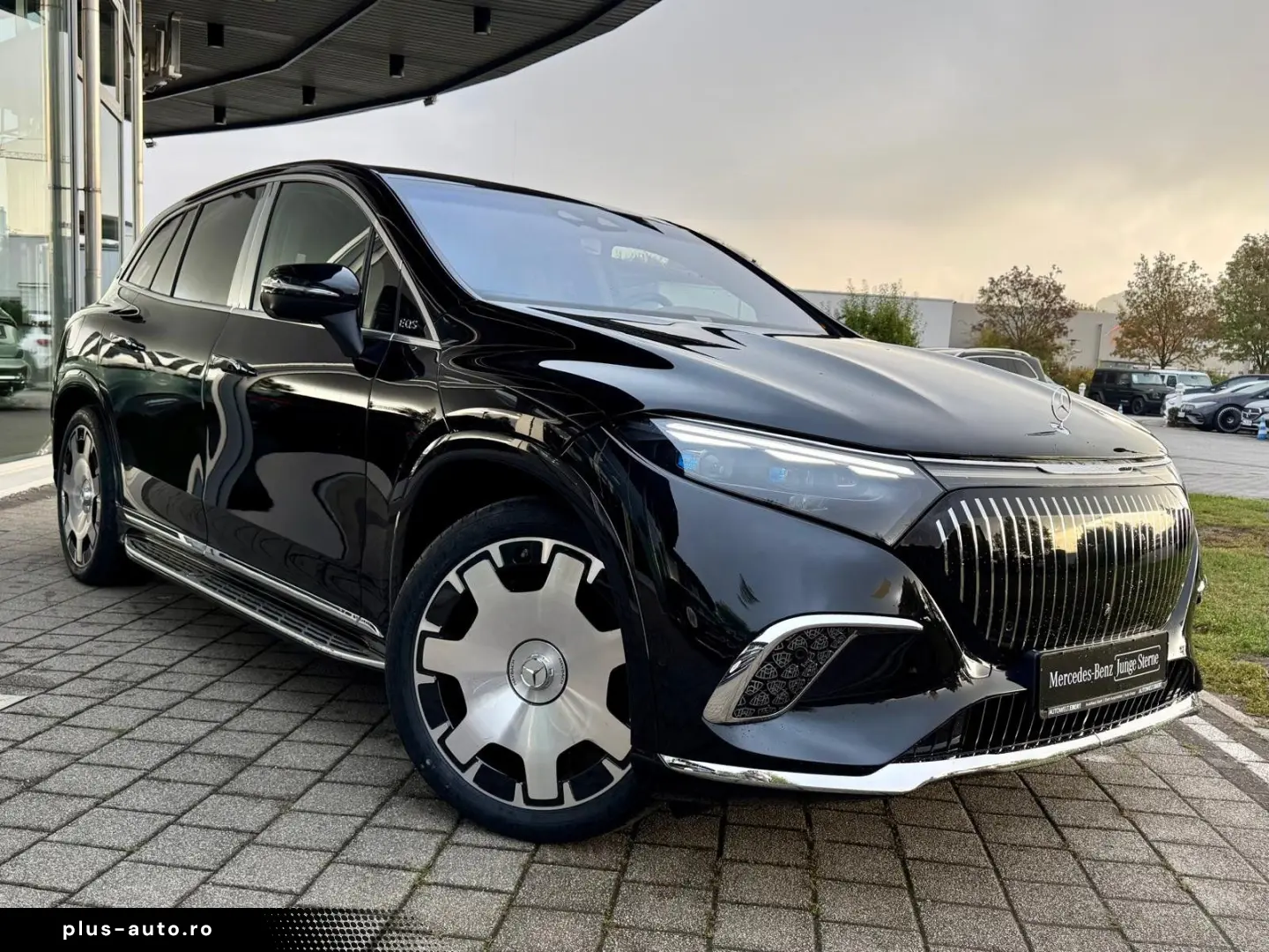 MERCEDES-BENZ EQS680 Maybach_Massage