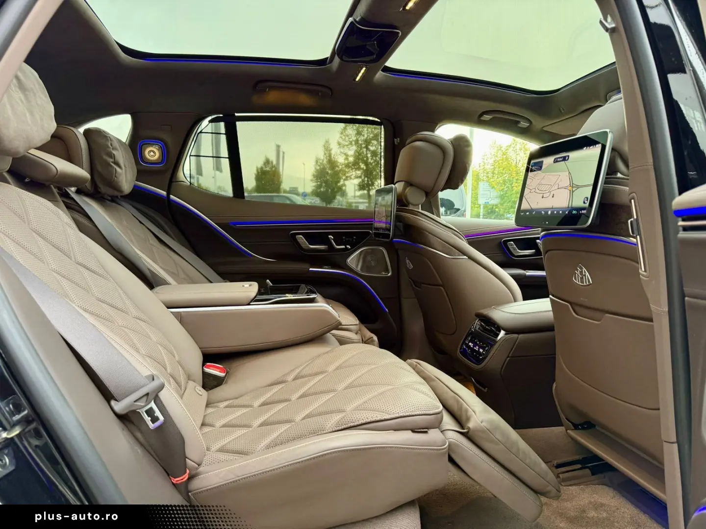 MERCEDES-BENZ EQS680 Maybach_Massage
