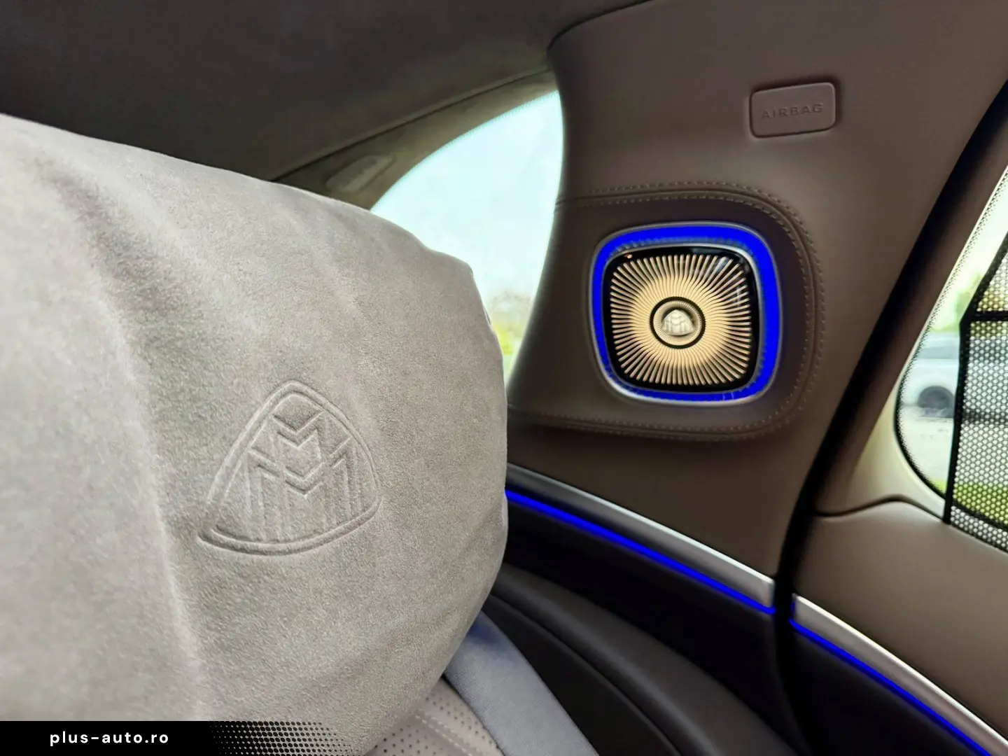 MERCEDES-BENZ EQS680 Maybach_Massage