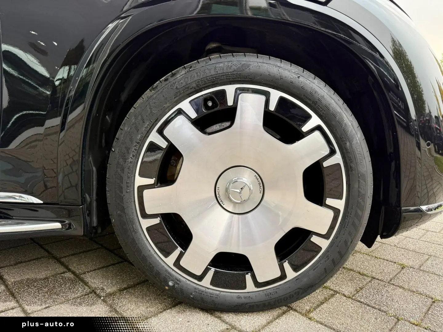 MERCEDES-BENZ EQS680 Maybach_Massage