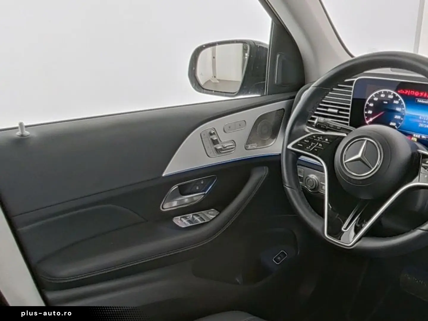 MERCEDES-BENZ GLE 350de 4Matic_AMG_Line_Night_Airmatic