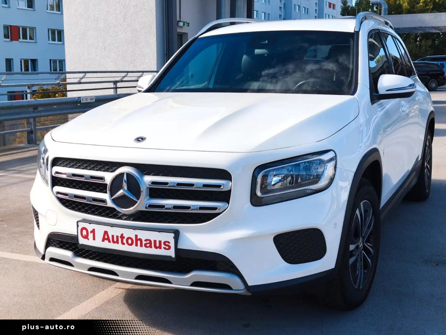 MERCEDES-BENZ GLB 180d VOLL SHZ RFK DAB TEMP AHK SMARTPHO