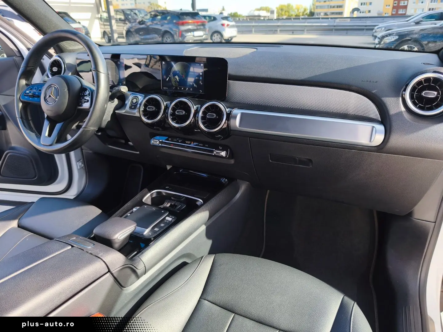 MERCEDES-BENZ GLB 180d VOLL SHZ RFK DAB TEMP AHK SMARTPHO