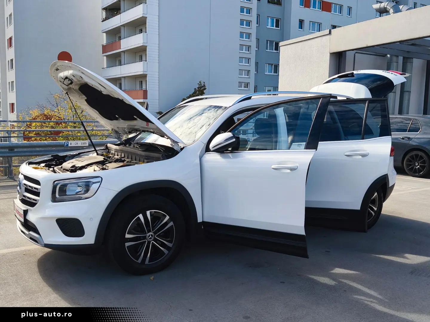 MERCEDES-BENZ GLB 180d VOLL SHZ RFK DAB TEMP AHK SMARTPHO