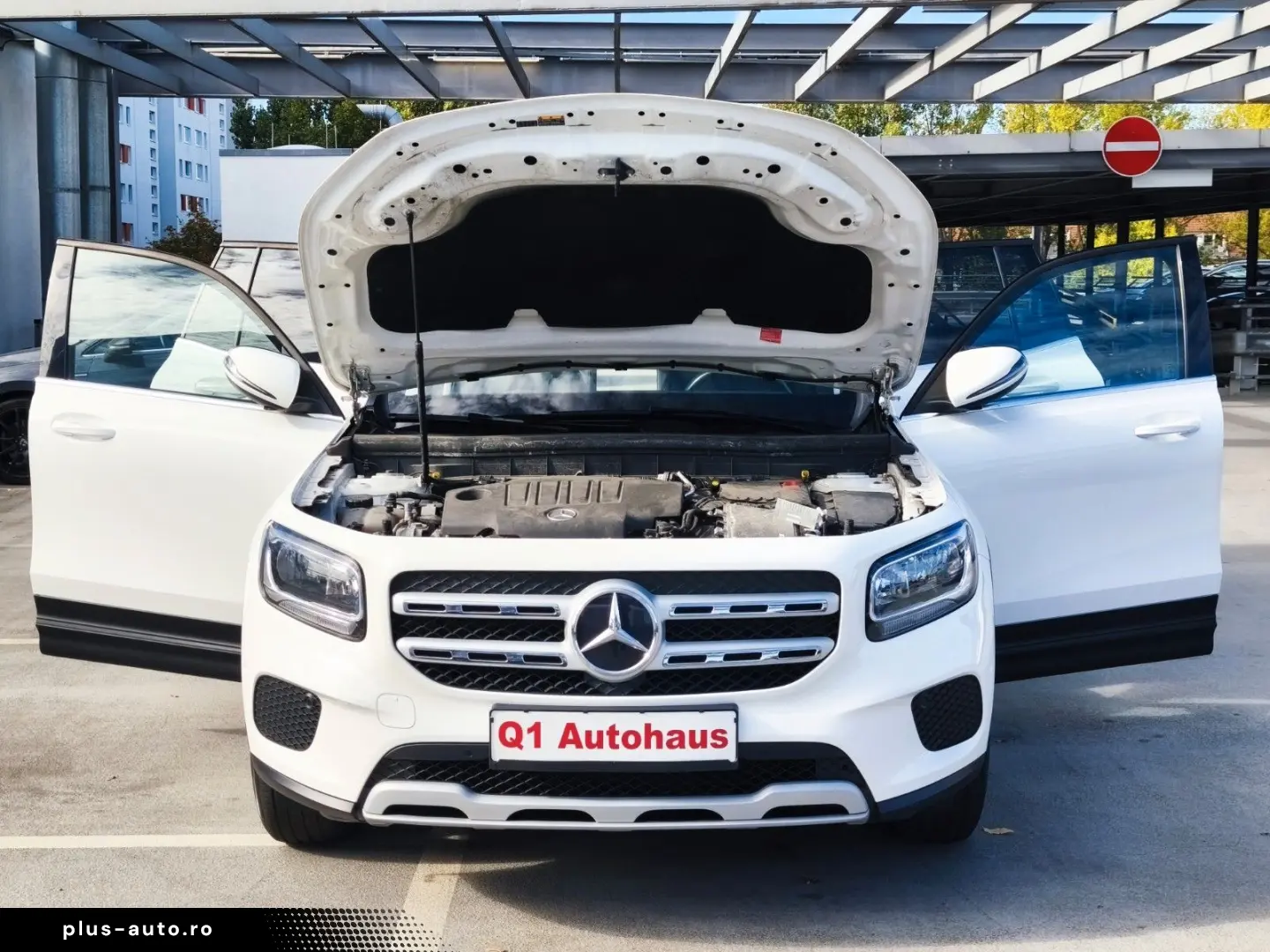MERCEDES-BENZ GLB 180d VOLL SHZ RFK DAB TEMP AHK SMARTPHO