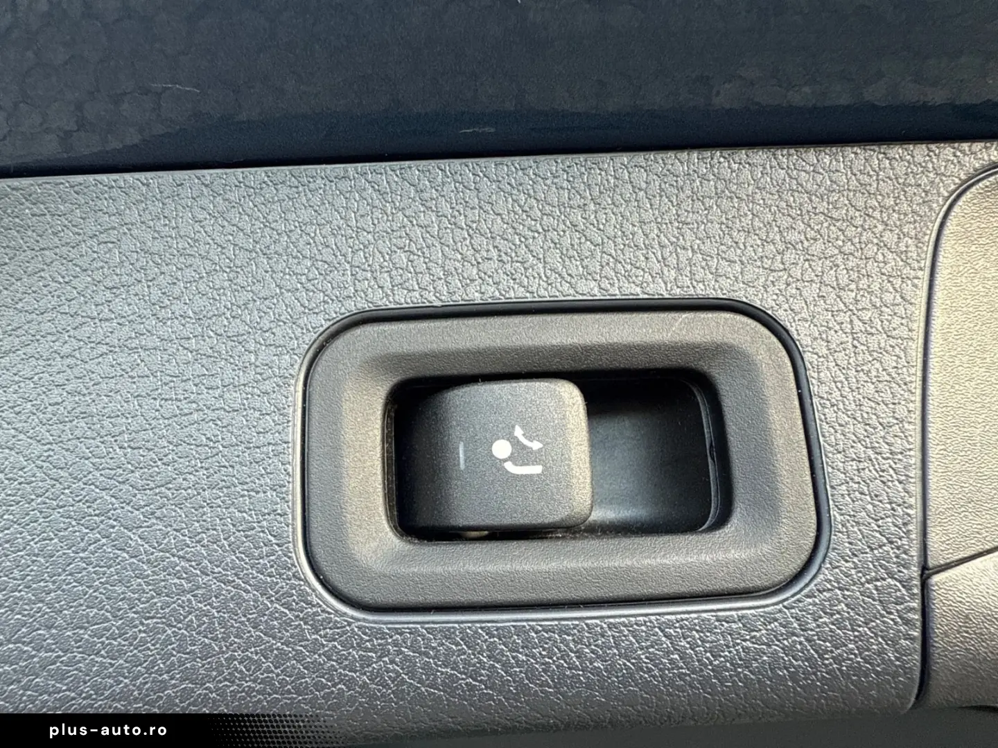 MERCEDES-BENZ GLB 200 d   AUTOM   AMBIENTE   AHK   KAMERA