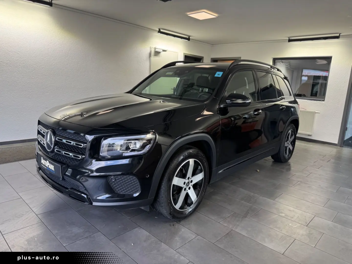 MERCEDES-BENZ GLB 180d  Progressive Head-Up AHK