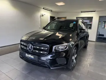 MERCEDES-BENZ GLB 180d  Progressive Head-Up AHK