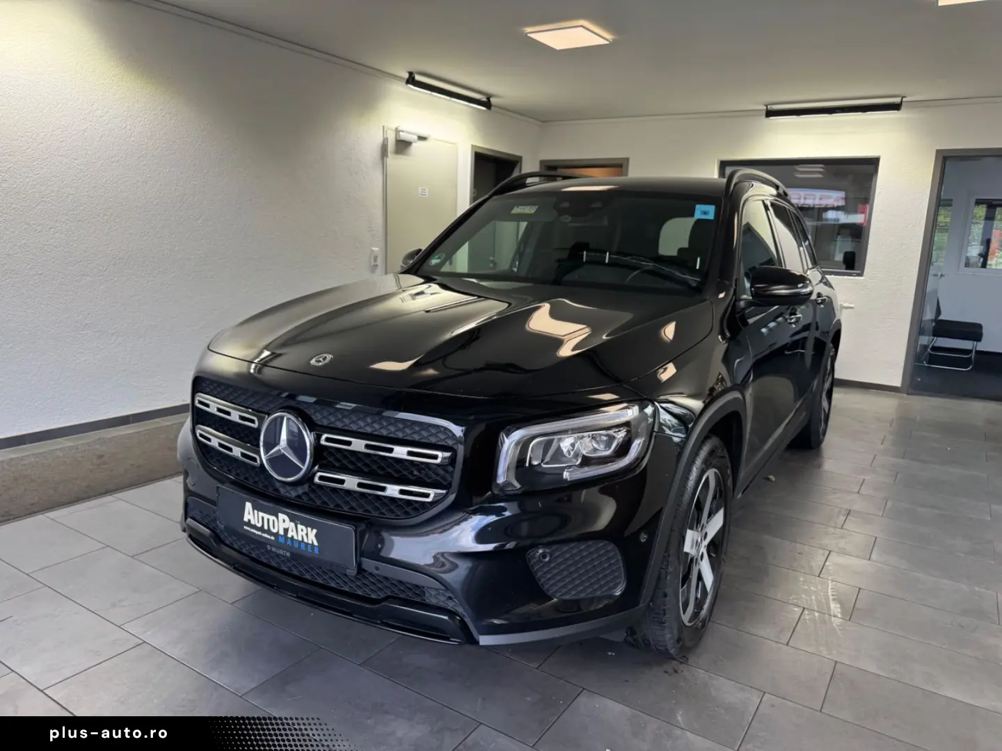 MERCEDES-BENZ GLB 180d  Progressive Head-Up AHK