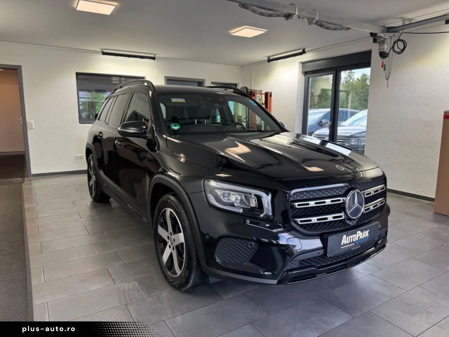 MERCEDES-BENZ GLB 180d  Progressive Head-Up AHK