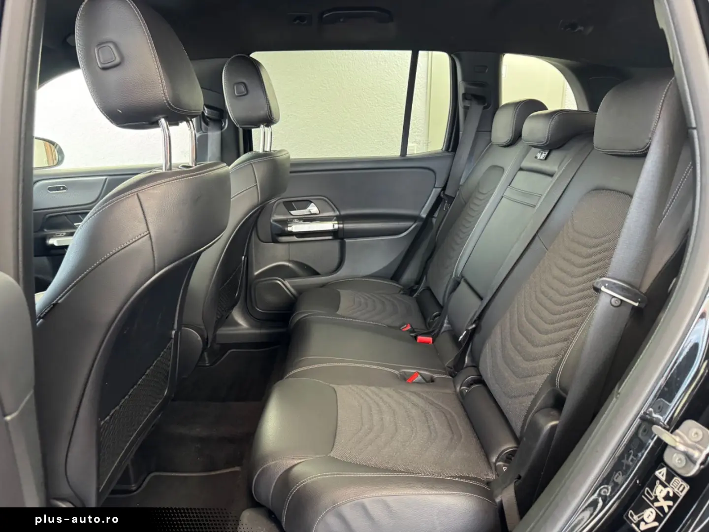 MERCEDES-BENZ GLB 180d  Progressive Head-Up AHK