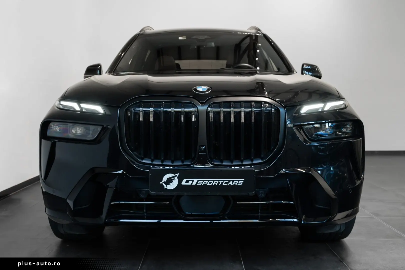 BMW X7 xDrive40i M Sport Pro Sky Massage 22