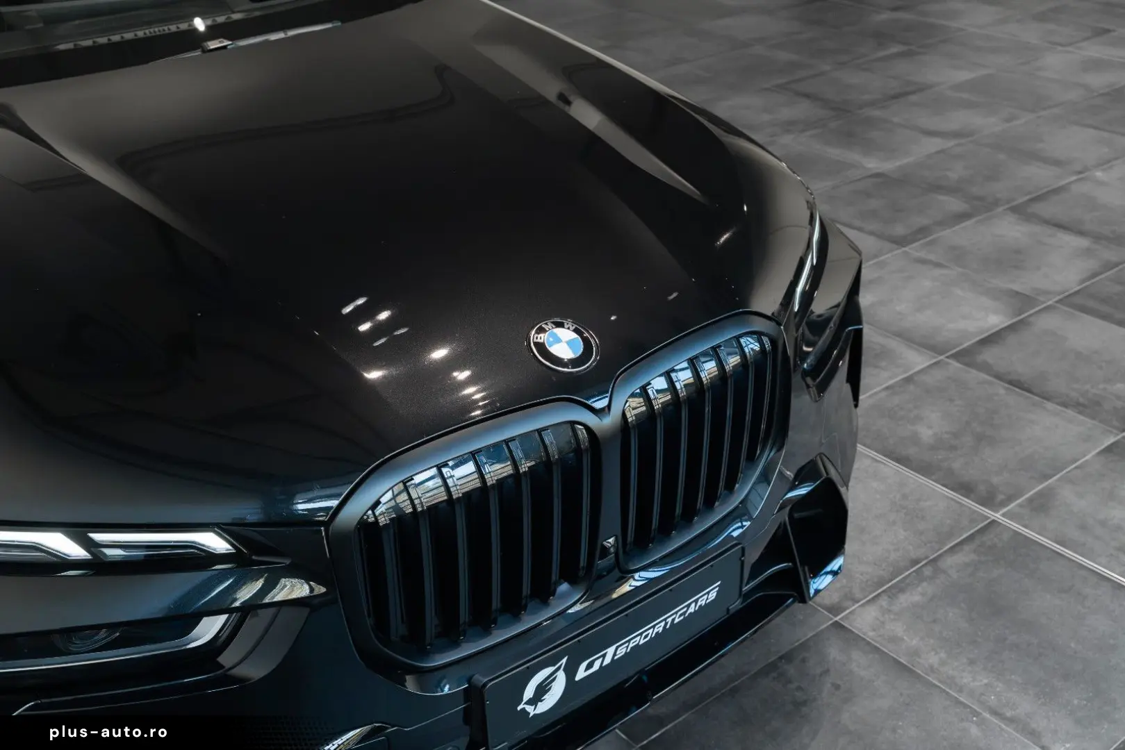 BMW X7 xDrive40i M Sport Pro Sky Massage 22