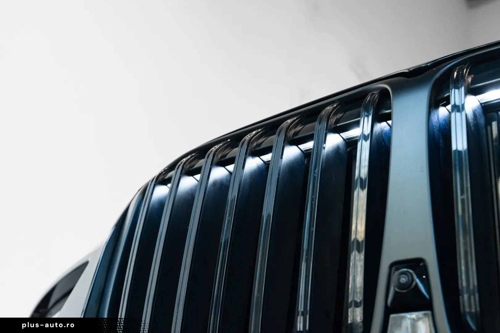 BMW X7 xDrive40i M Sport Pro Sky Massage 22
