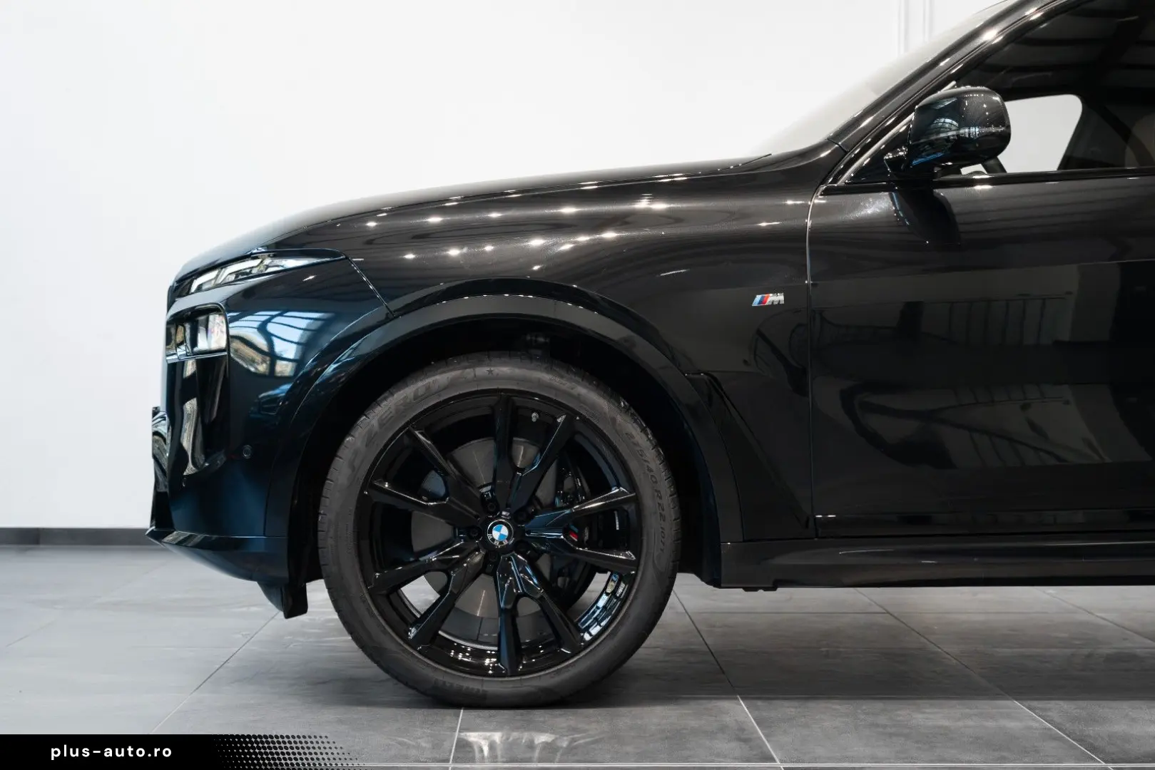 BMW X7 xDrive40i M Sport Pro Sky Massage 22
