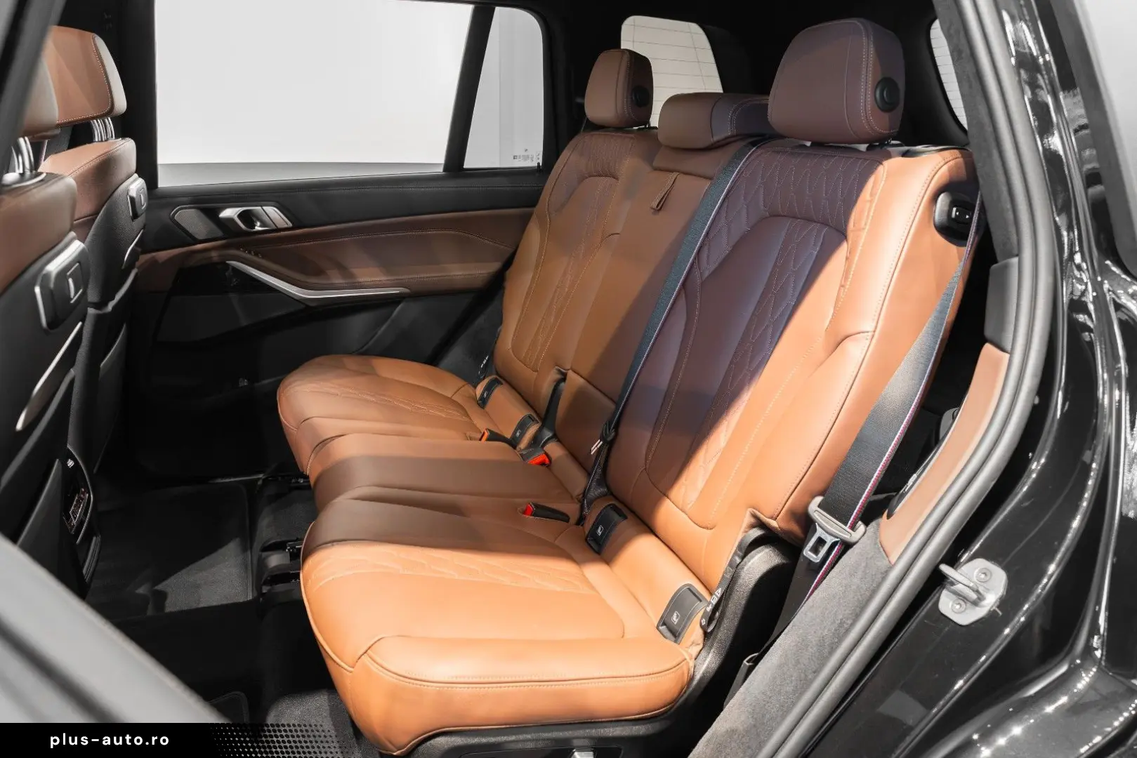 BMW X7 xDrive40i M Sport Pro Sky Massage 22