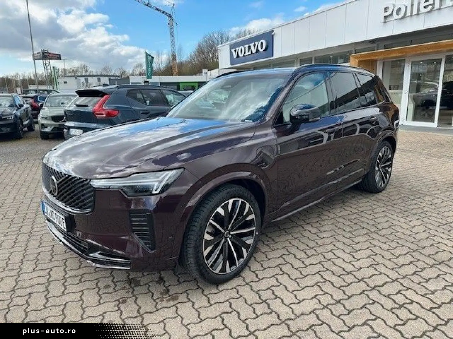 VOLVO XC90 T8 Plus Dark Recharge Plug-In Hybrid AWD