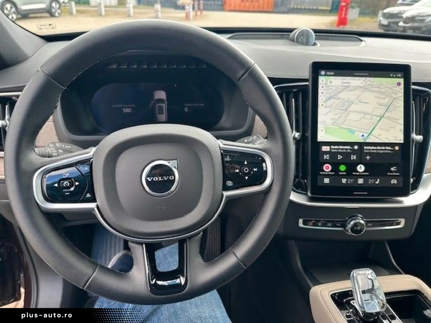 VOLVO XC90 T8 Plus Dark Recharge Plug-In Hybrid AWD