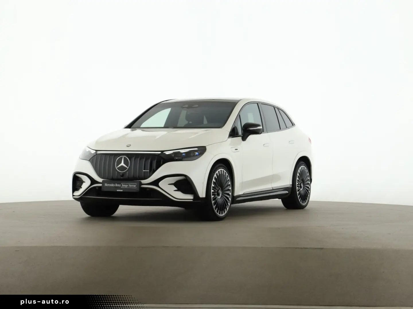 MERCEDES-BENZ EQE 53 AMG 4Matic  SUV_Hyperscreen_HUD