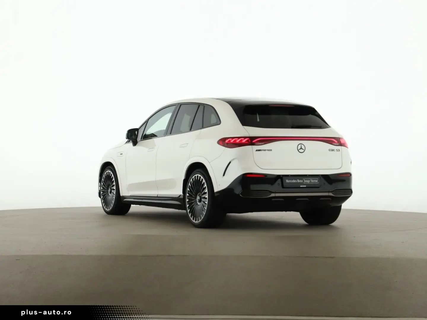 MERCEDES-BENZ EQE 53 AMG 4Matic  SUV_Hyperscreen_HUD