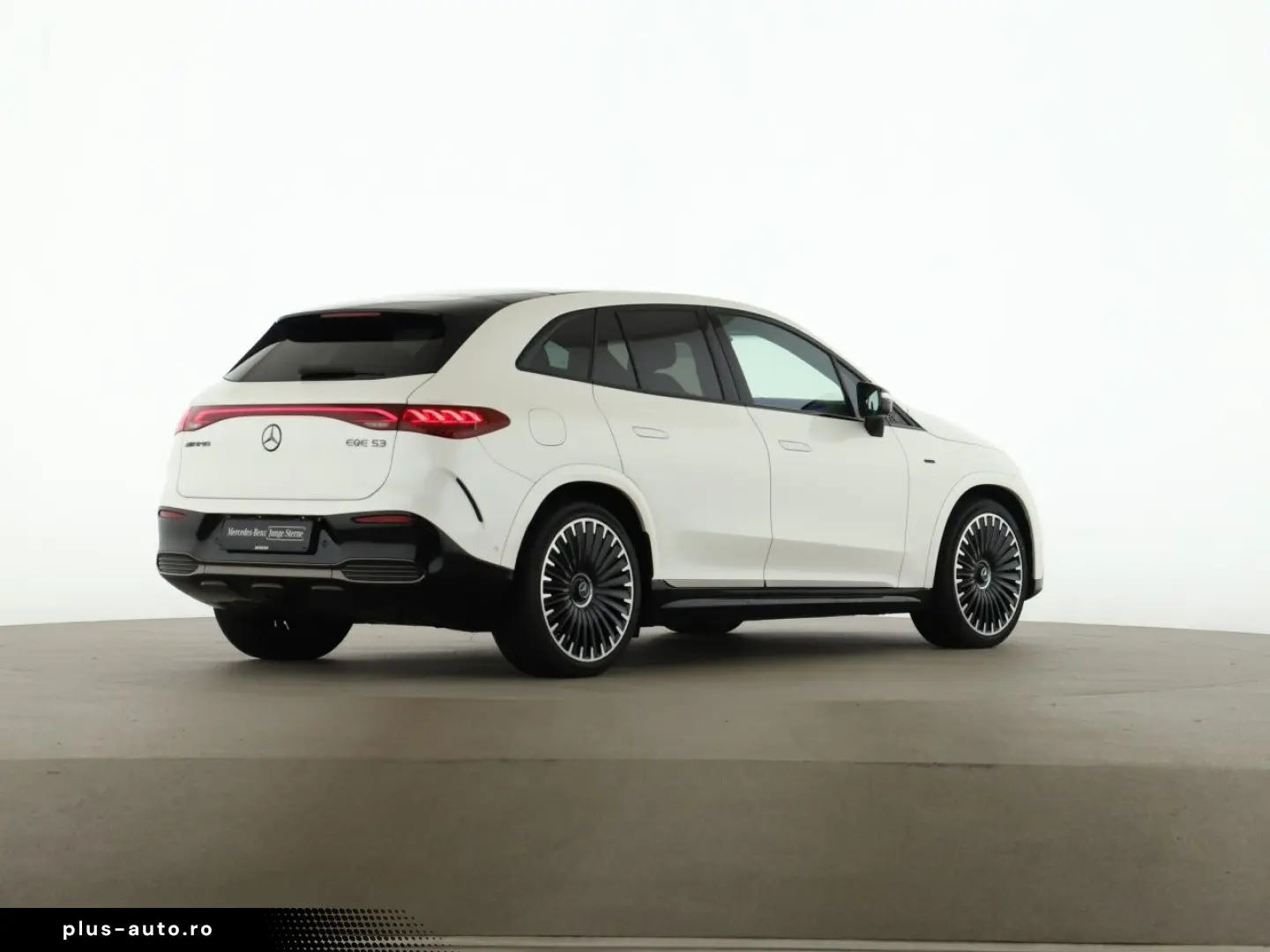 MERCEDES-BENZ EQE 53 AMG 4Matic  SUV_Hyperscreen_HUD