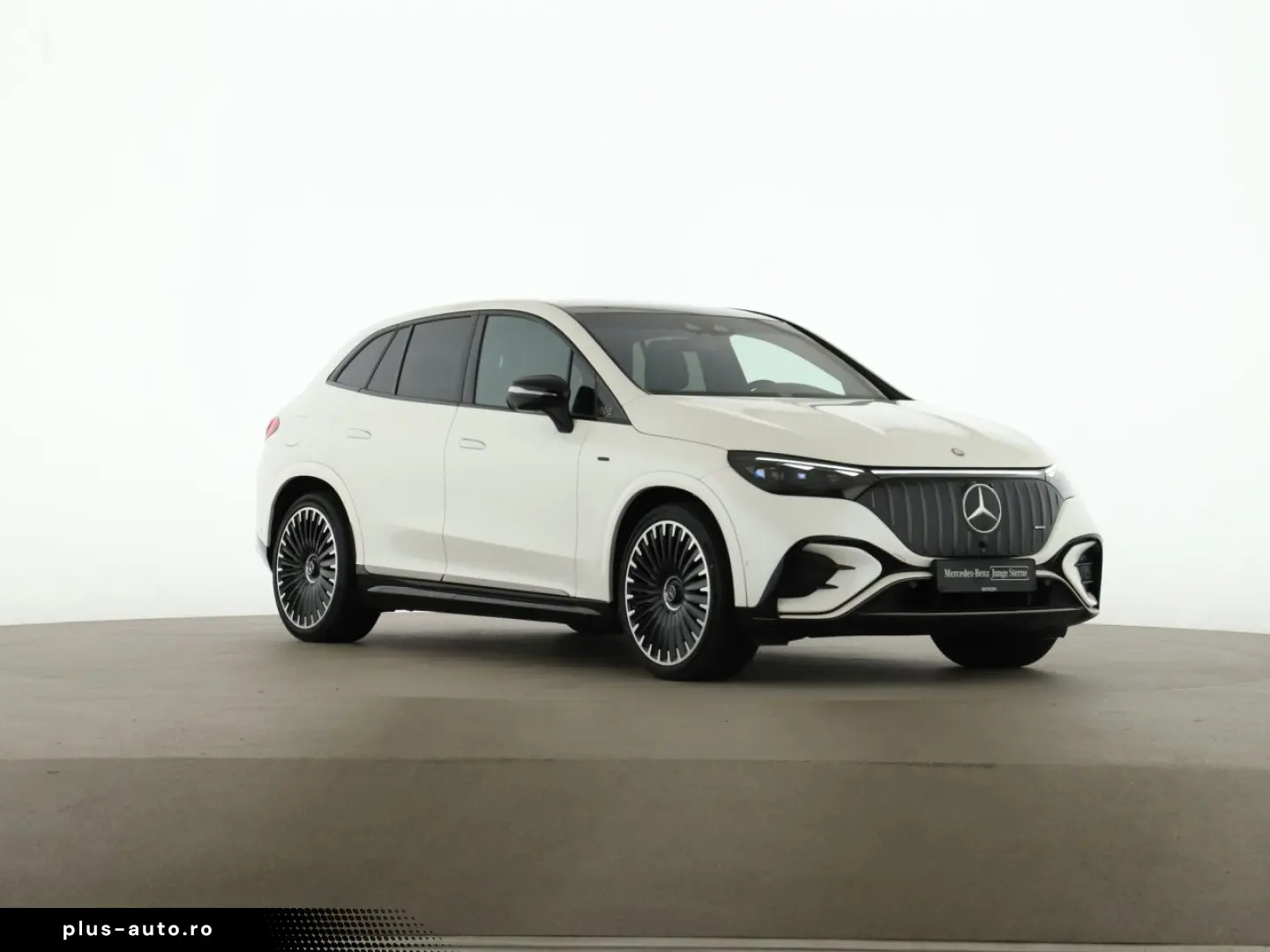 MERCEDES-BENZ EQE 53 AMG 4Matic  SUV_Hyperscreen_HUD