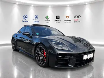 PORSCHE Panamera TURBO_SPORTDESIGN_PANO_HUD