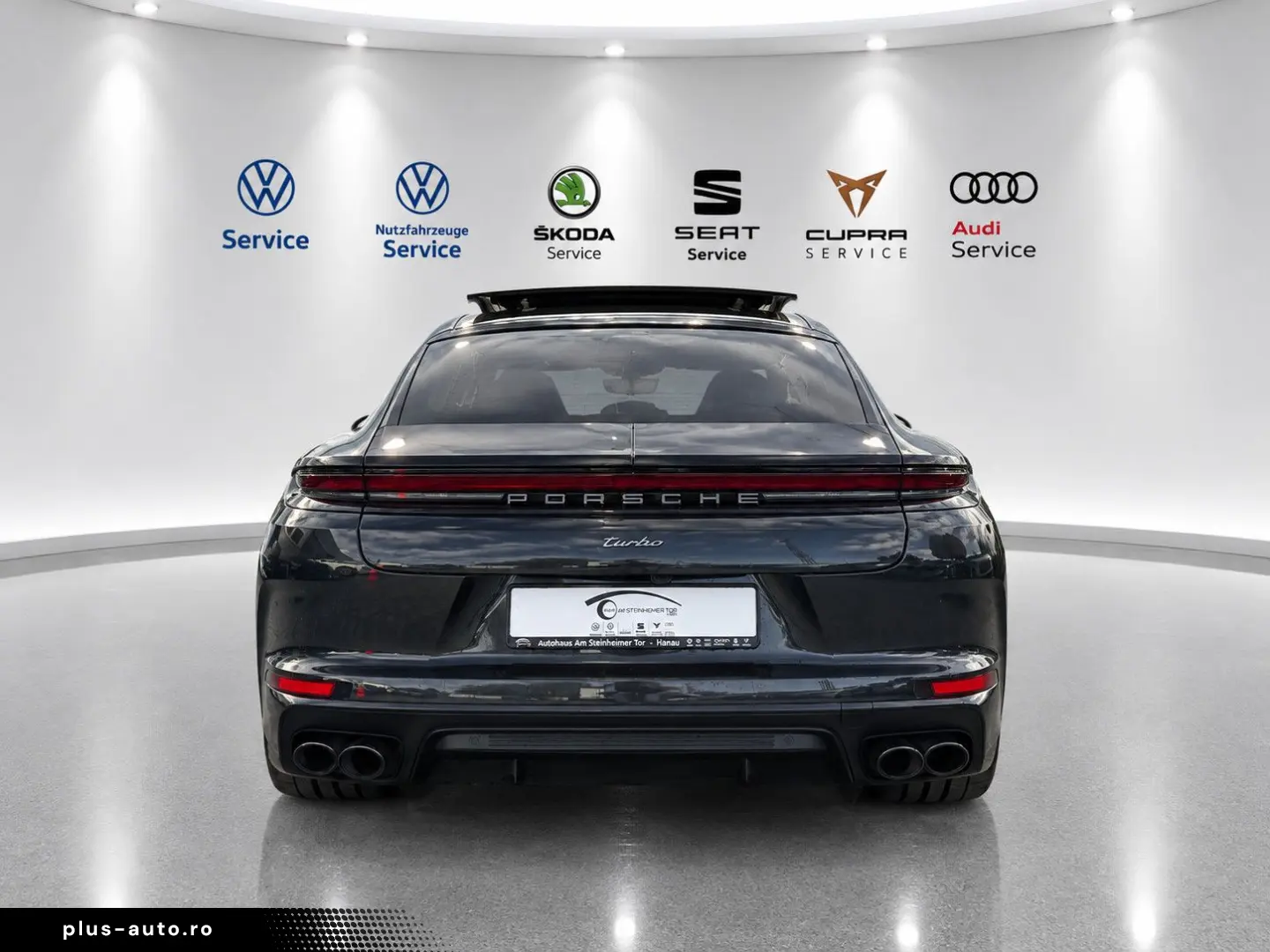 PORSCHE Panamera TURBO_SPORTDESIGN_PANO_HUD