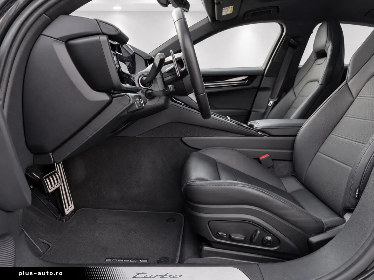 PORSCHE Panamera TURBO_SPORTDESIGN_PANO_HUD