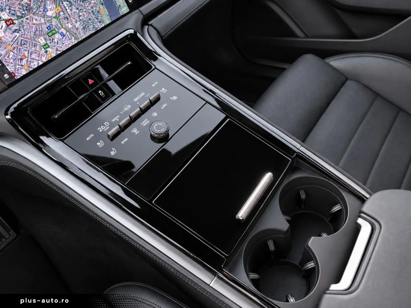 PORSCHE Panamera TURBO_SPORTDESIGN_PANO_HUD