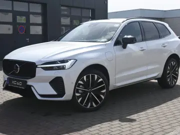 VOLVO XC60 T8 RC AWD Ultra Dark 360 B&W FACELIFT