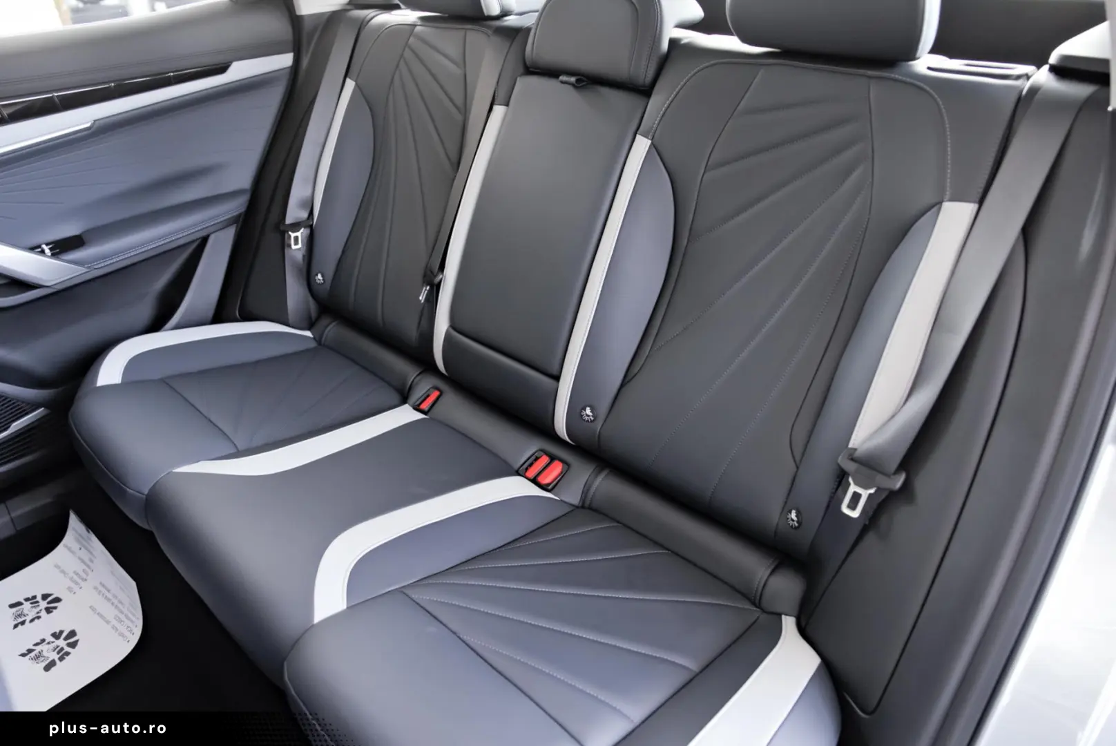 Geely Starray FX11