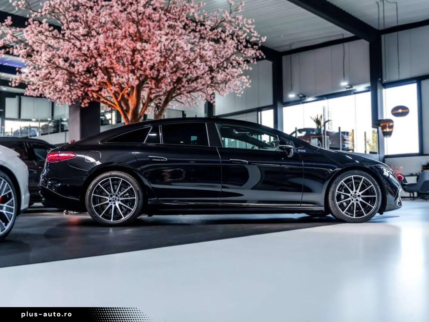 MERCEDES-BENZ EQS 580 4-Matic - AMG Line