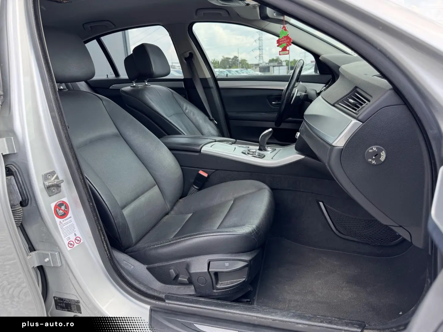 BMW Seria 5 520d F10 Steptronic