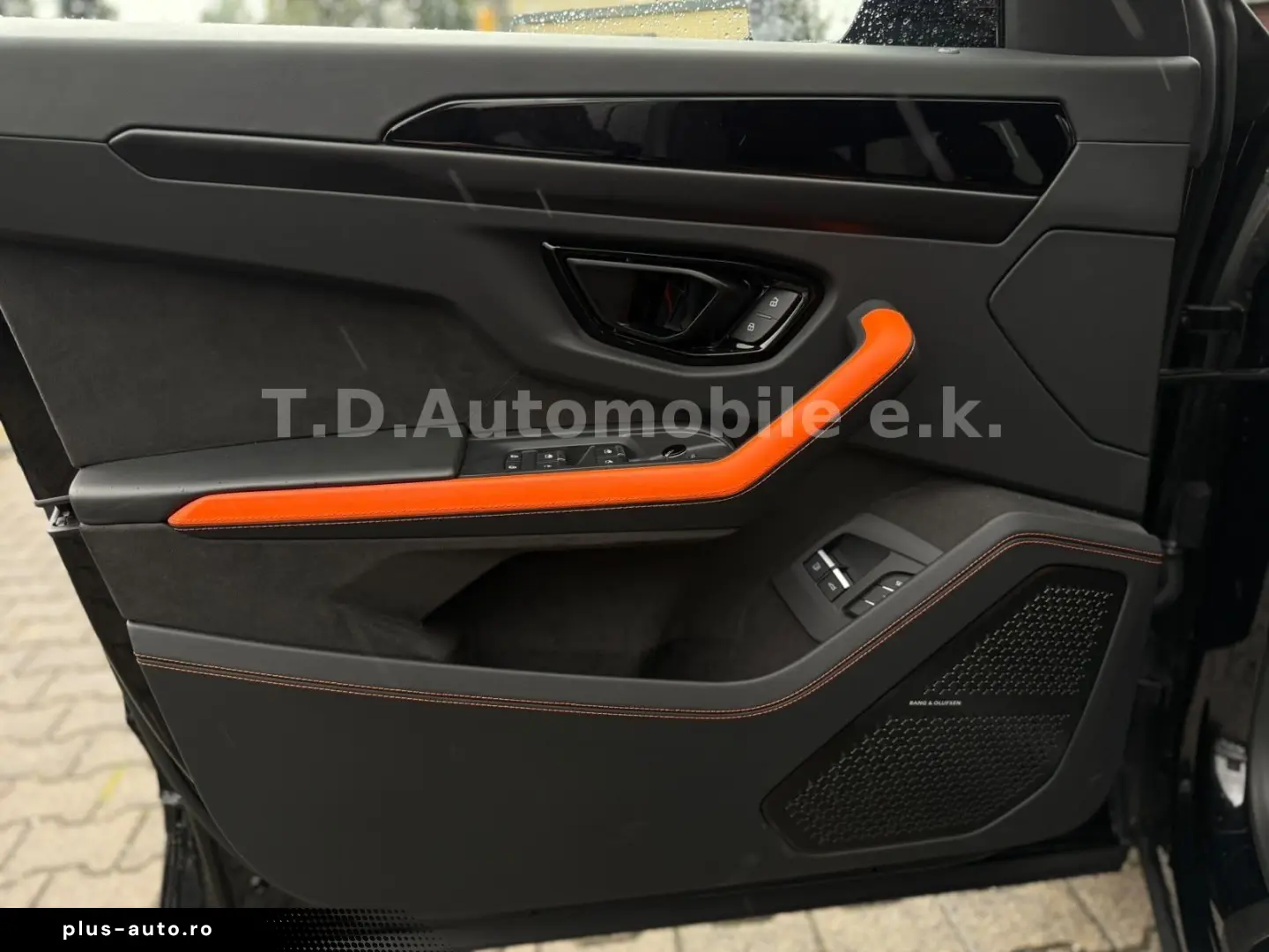 LAMBORGHINI Urus 4.0 V8 PHEV SE