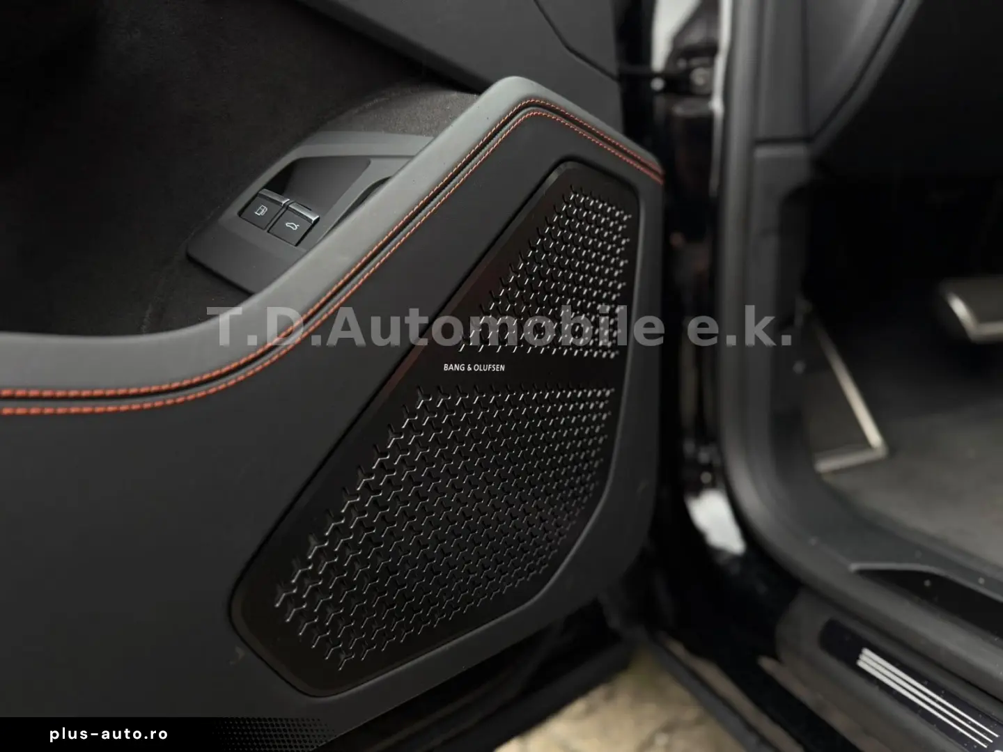 LAMBORGHINI Urus 4.0 V8 PHEV SE