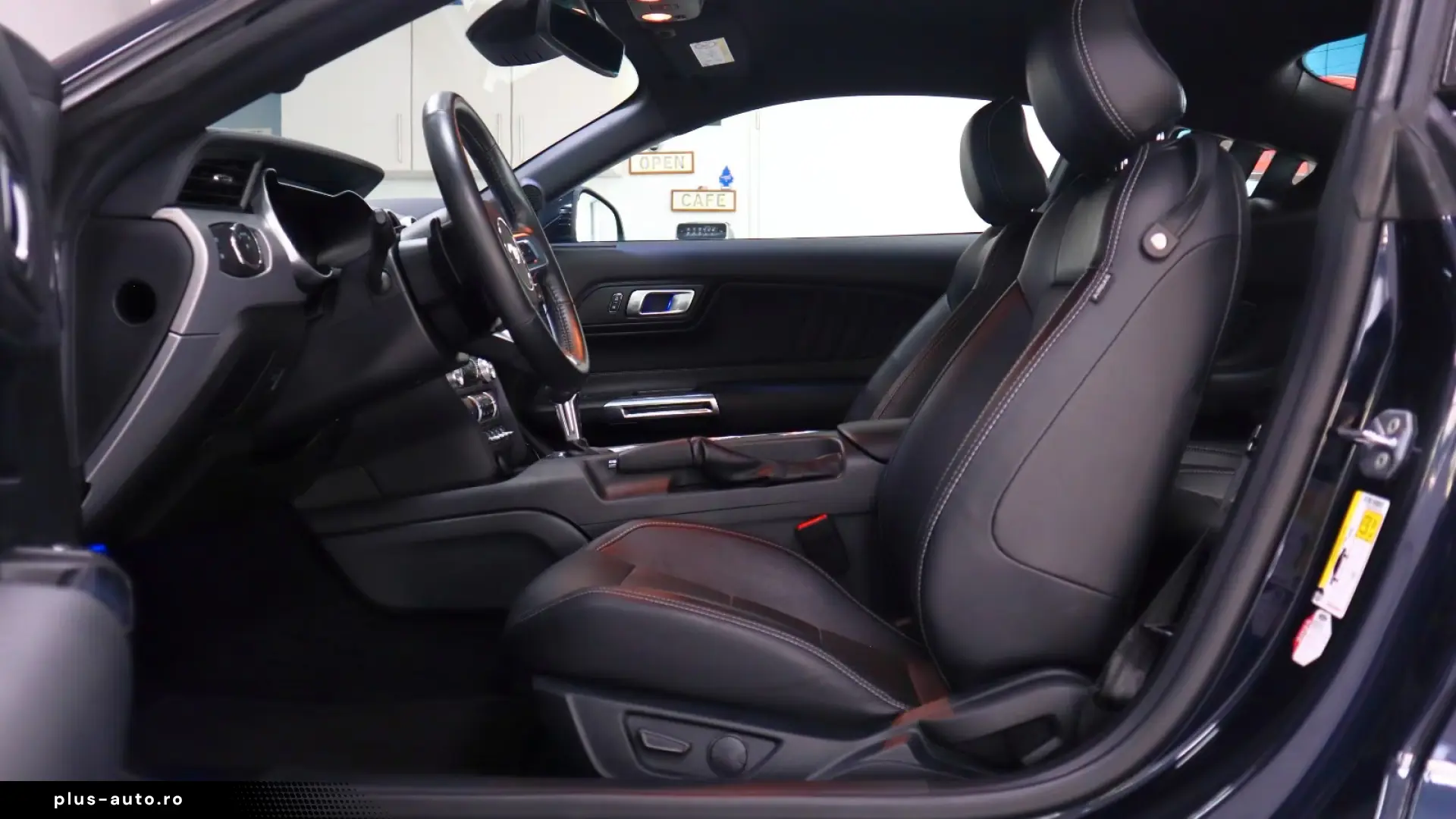 Ford Mustang GT 5.0 V8   449 CP • ACTIVE EXHAUST
