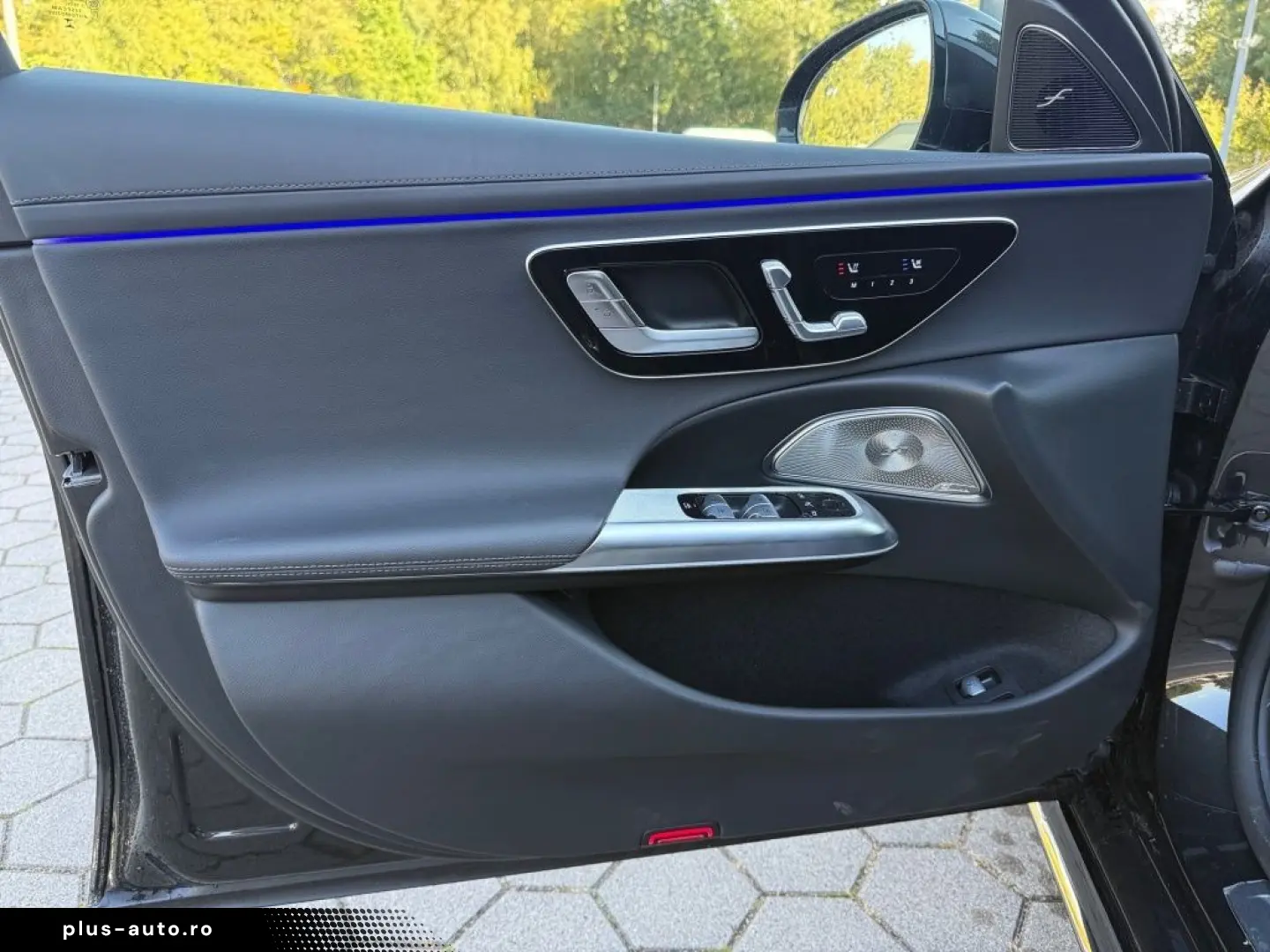 MERCEDES-BENZ E 400 e 4M AMG PANO LEDER BURMESTER4D &hellip;