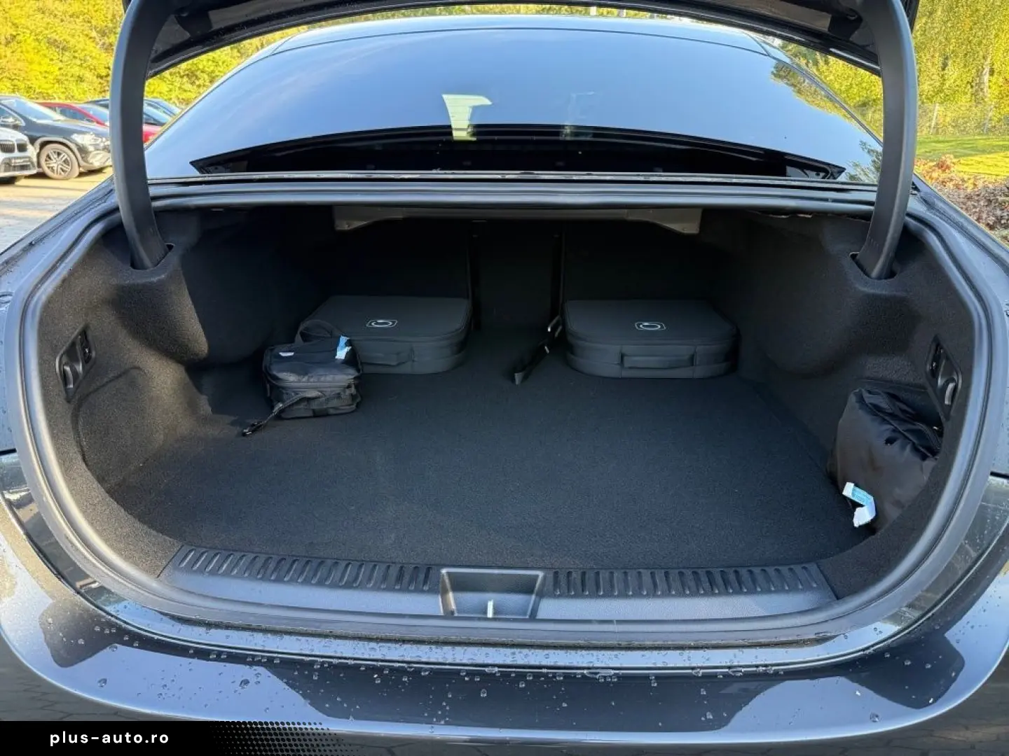 MERCEDES-BENZ E 400 e 4M AMG PANO LEDER BURMESTER4D &hellip;