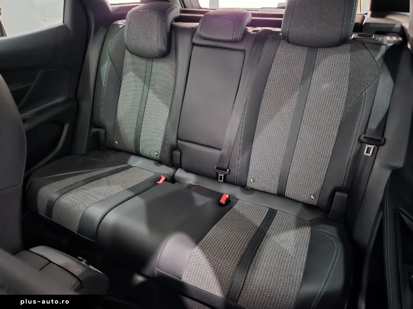 PEUGEOT 3008 1.2 PureTech 130CP Allure EAT8 S&S